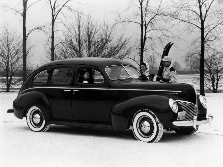  Mercury Eight Town Sedan 1940 года  (фото 2 из 2)